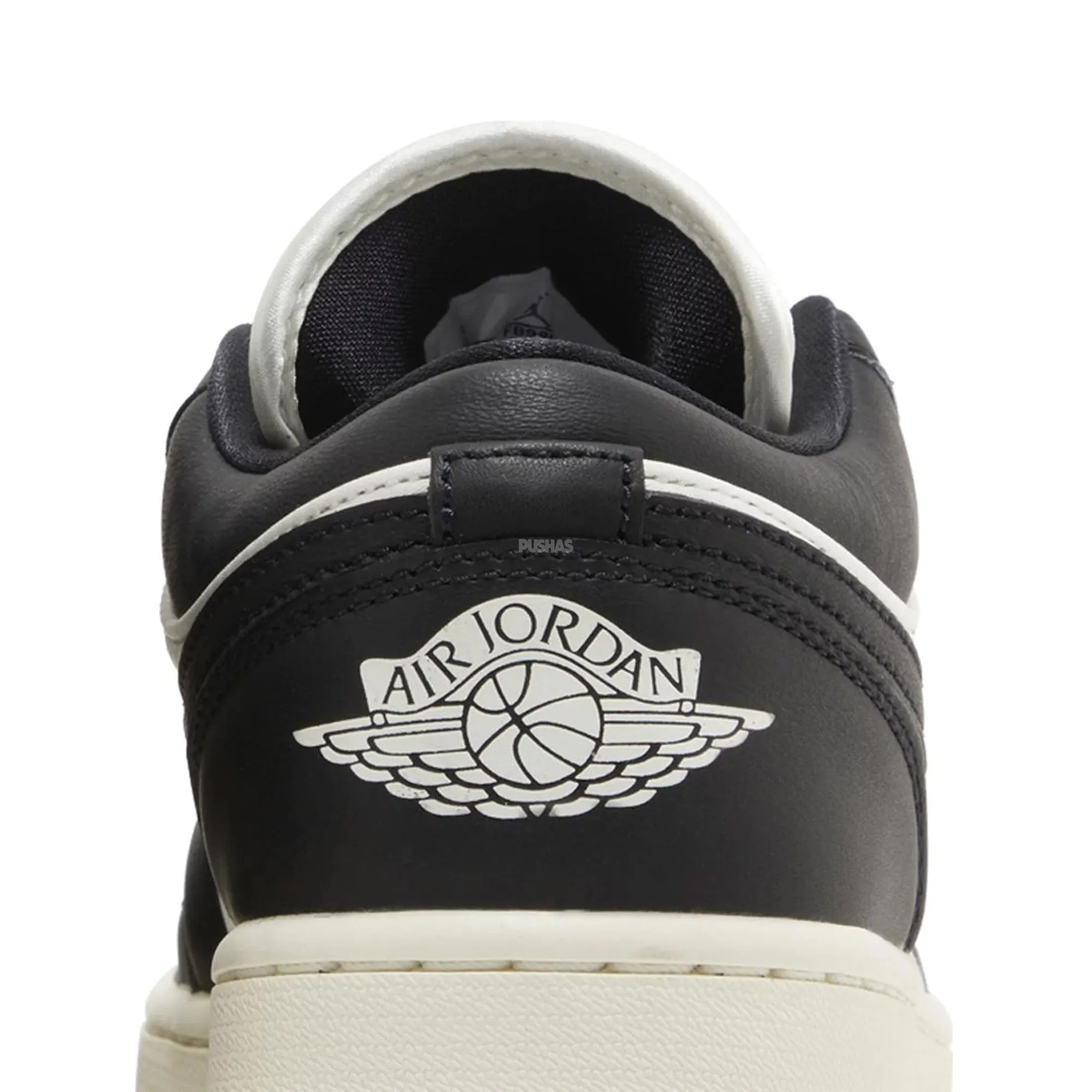 Air Jordan 1 Low SE 'Vintage Panda' W (2023)