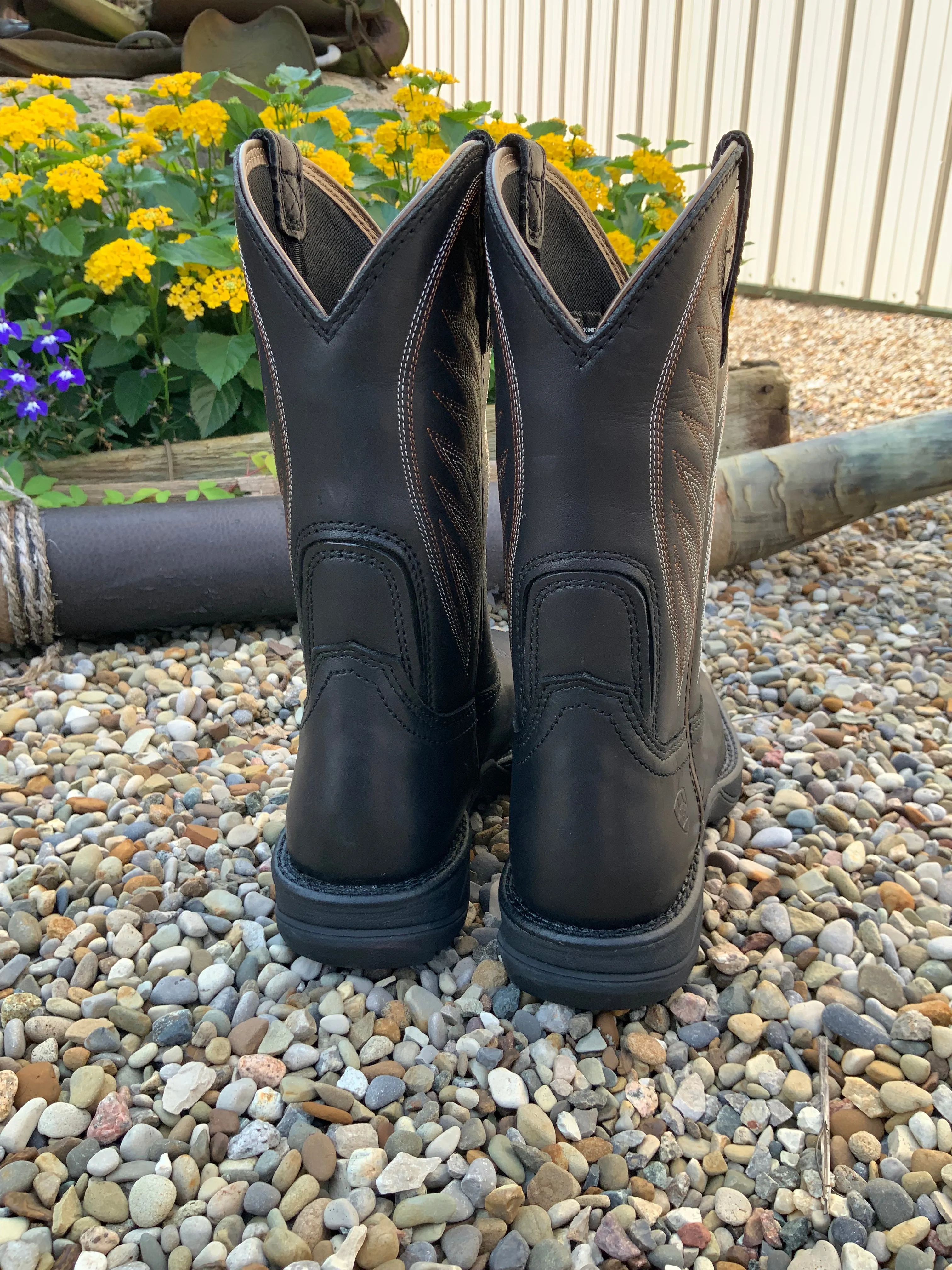 Ariat Women's Anthem 2.0 Black Square Toe Cowgirl Boots 10040285