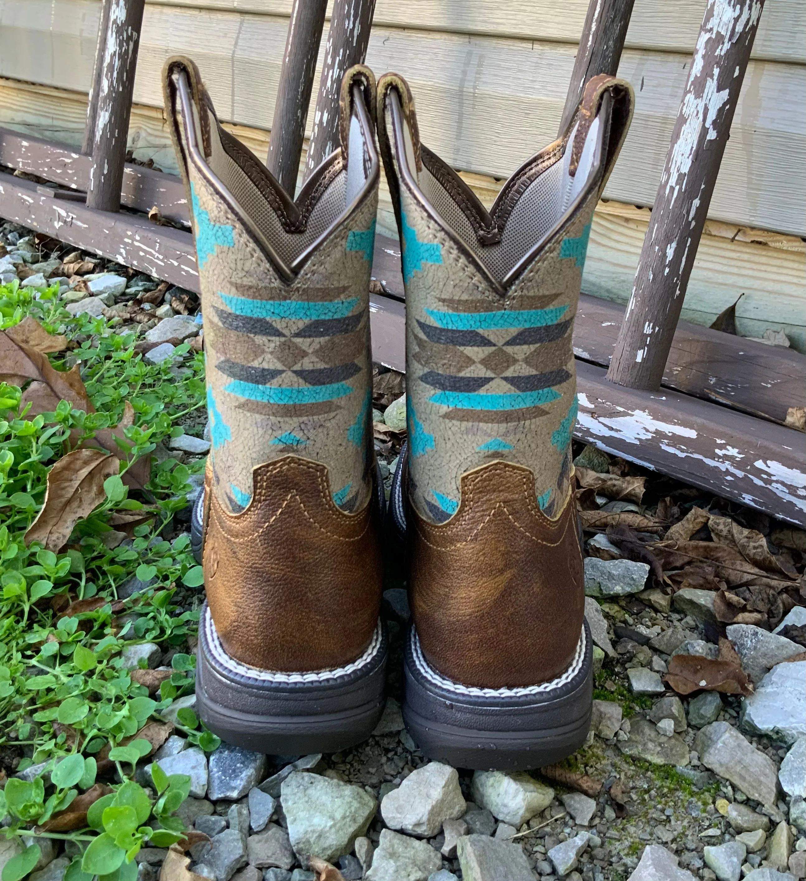 Ariat Women's Dry Taupe Anthem Savanna Square Toe Shortie Boot 10042576