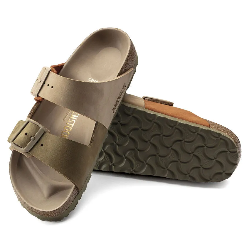 Birkenstock Narrow Arizona Split in Sandcastle/khaki