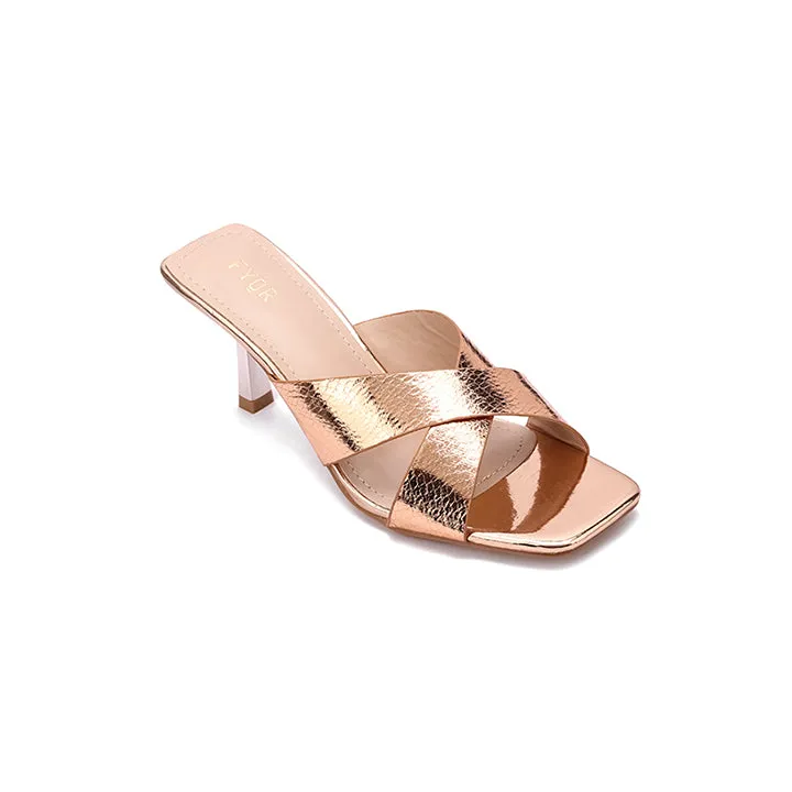 Crossover Metallic Sandal HL 142