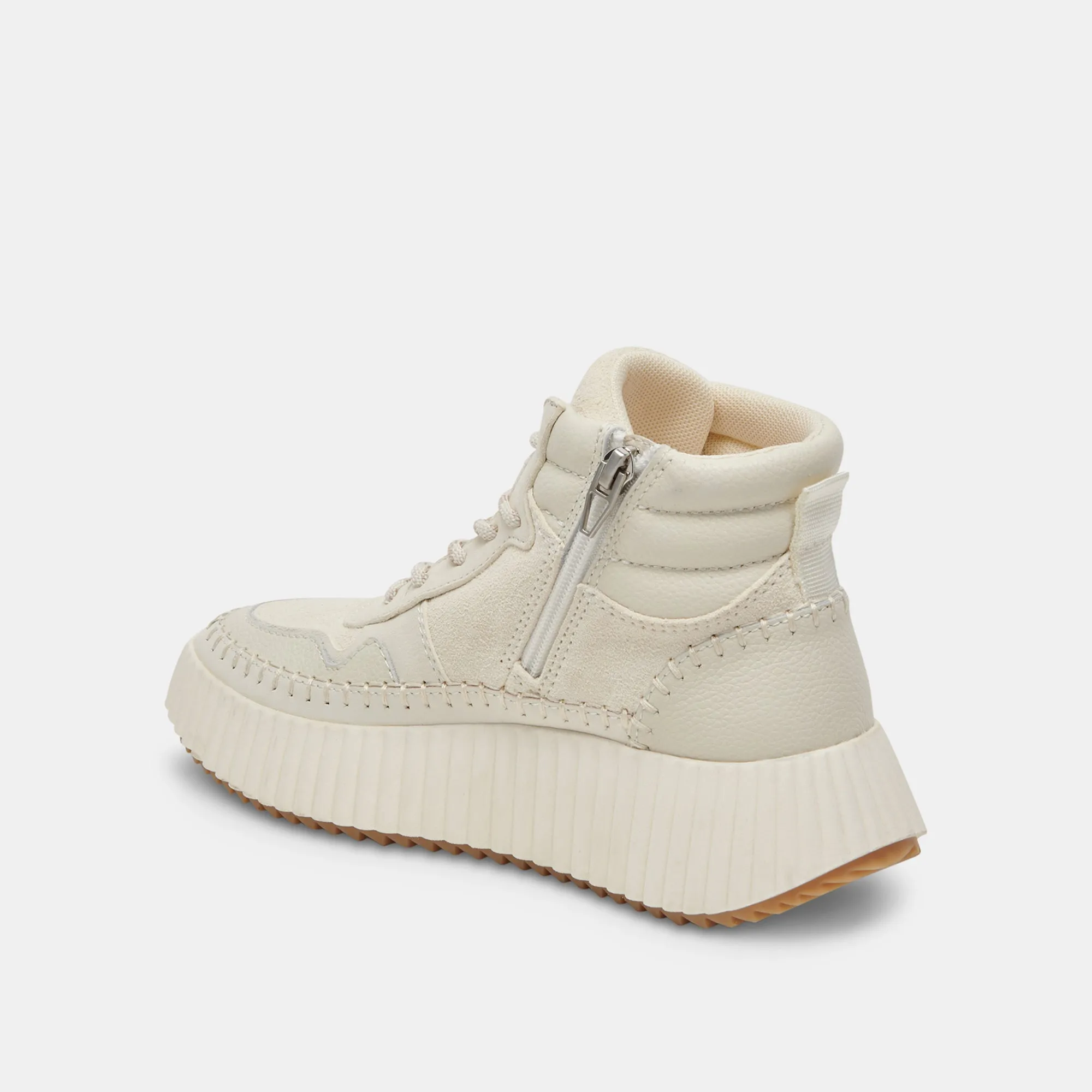 DALEY SNEAKERS OFF WHITE SUEDE - re:vita