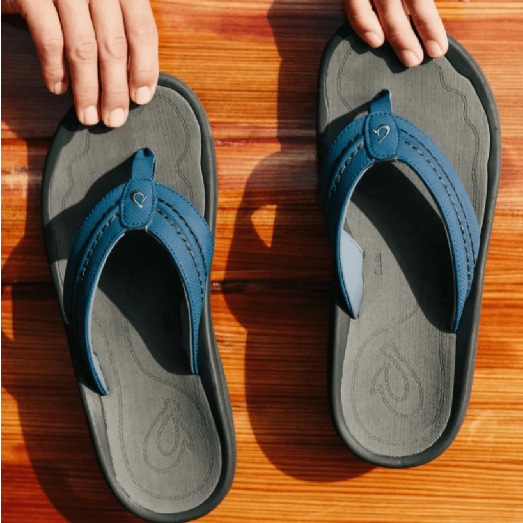 OluKai Men's Hokua Sandal