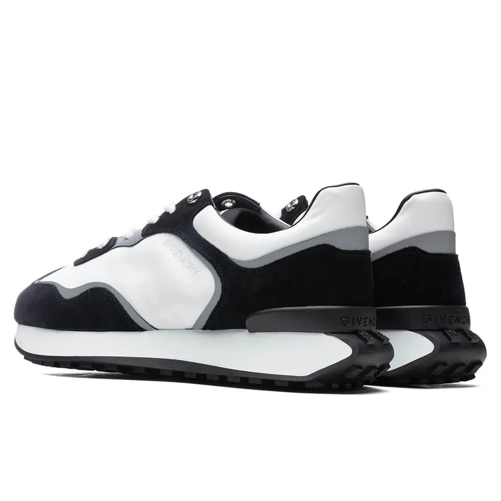 Runner Sneaker - Black/Grey