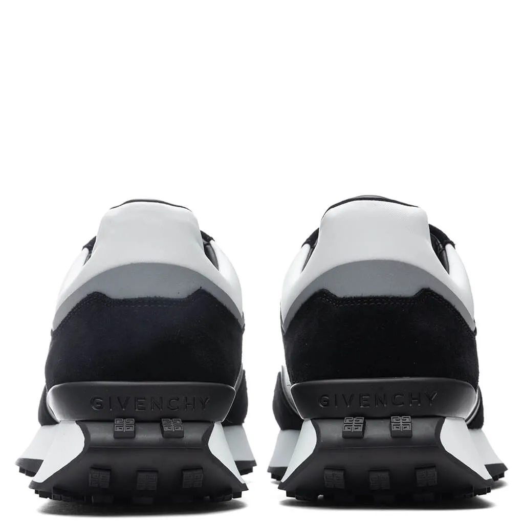 Runner Sneaker - Black/Grey