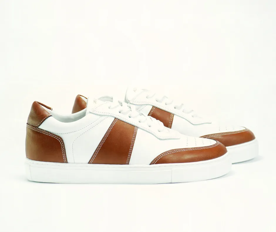 Sneakers COURT en cuir blanc et camel